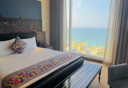 현대적인 객실 내부