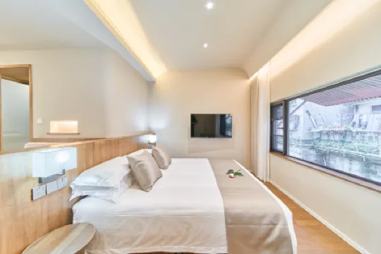 Qianyuan Jiangxin Hotel