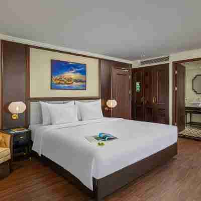 HALONG CAPELLA CRUISE (Member of Lyra Cruise Collection) Rooms