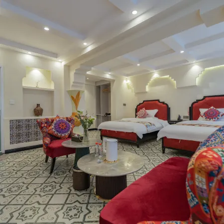Yu Tingxuan B&B (Yining Airport Liuxing Street Scenic Area)