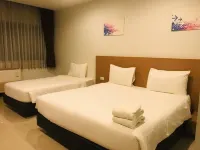 Crystal Suites Suvarnbhumi Airport
