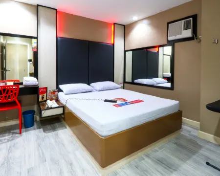 Hotel Sogo Alabang Rotonda 문틴루파 호텔