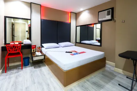 Hotel Sogo Alabang Rotonda Отели рядом с достопримечательностью «Мондрийская резиденция Condominium Corporation»