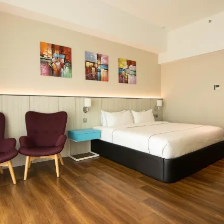 Higher Hotel Отели рядом с достопримечательностью «Jubilee Park»