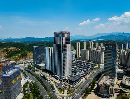 Quzhou Changshan UrCove by Hyatt Hotel Отели в г. Шаншань
