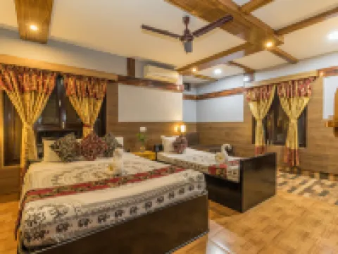 ホテル リバーサイド チトワンのホテル