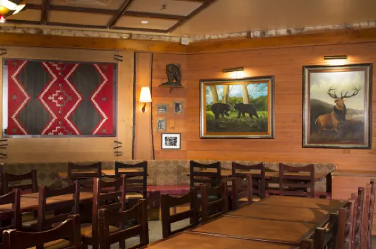 Disney Sequoia Lodge Restauration Photos