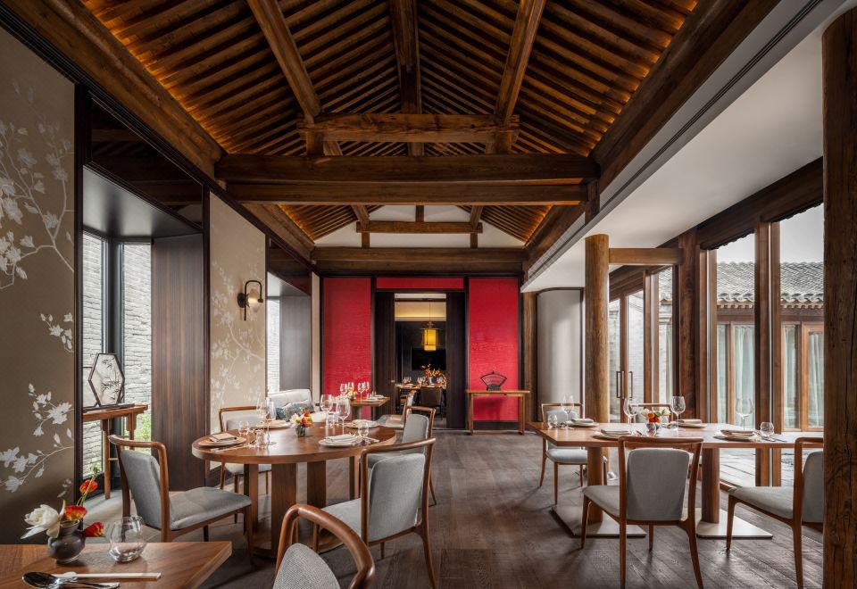 4. 만다린 오리엔탈..