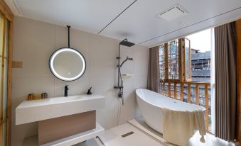 Worry-free-He Shan Ji Carefree Holiday Homestay