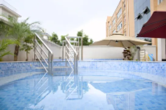 Mile Lake View Baiman Hotel (Wenquan Road Branch)