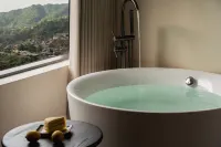 Suyan·Lishang Art Gallery B&B (Xijiang Thousand-Household Miao Village Viewing Platform Branch) - románticos