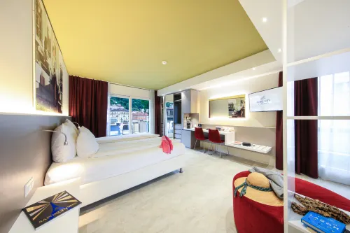 Hotel City Locarno - Mountain view