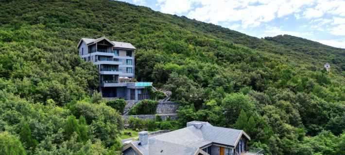 the Lishan Bright Moon Hotel Hotels in Gongyi