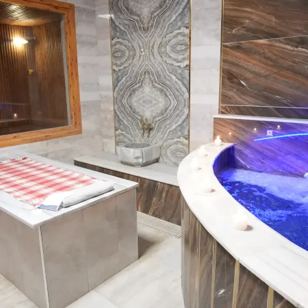 Emin Koçak Termal & Spa - Convention Center