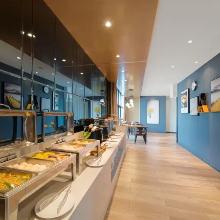 Fashion Hotel (Deqing Cultural Square Branch)