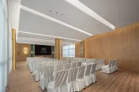 The Ritz-Rton Hotels in Qinglong