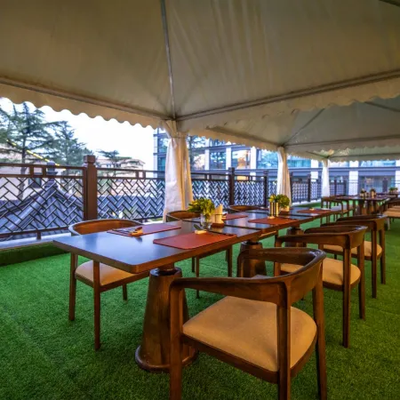 Huanghai Hotel (No.2 Bathing Beach‑Fisherman's Wharf Branch)