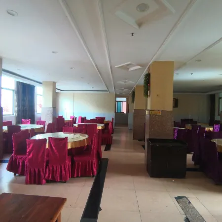 Huatian Hotel