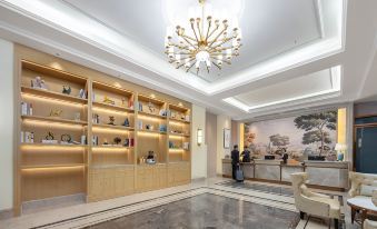Vienna Hotel (Chengdu Xindu Haining Leather City Store)