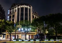 JI Hotel (Shanghai Xizangbei Road Subway Station) Hotels near Jiali Commercial Plaza
