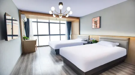 Shiwuhou Homestay Отели рядом с достопримечательностью «CPC Quzhou Committee Party School»