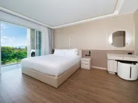 Chalong Marina Bay View Phuket Hotels near Kan Eang @ Pier Phuket