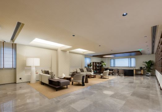 5. 상하이 신천지 ..