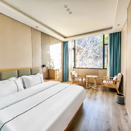 Li County Wuyoucheng Hotel