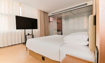 Lingbi Huangpu Hongtai Grand Hotel (Hongtai Auto City)