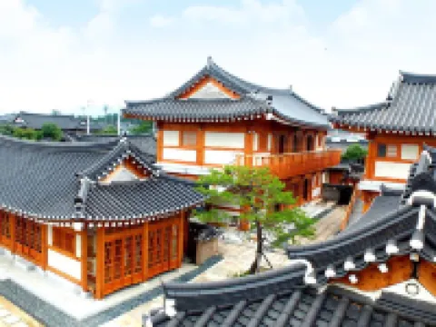 Gyeongju Hwangnamkwan Hanok Hotel Hotels in Gyeongju