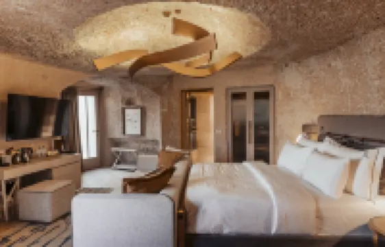 Avantgarde Refined Caves of Cappadocia