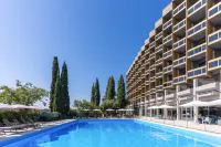 Barcelo Roma - Rooftop Pools