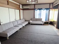 Mito Houses 20 or 27 Pax - Bus & Breakfast Options Hotels in Хіґаші-Осака