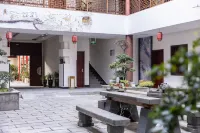 Enshi Daughter City Daughter House Inn - 3-Star