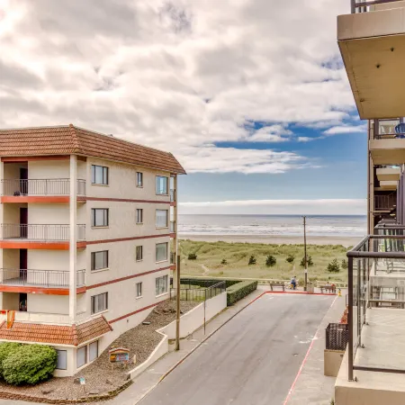 Sand & Sea Apartments