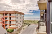Sand & Sea Apartments - Ocean View