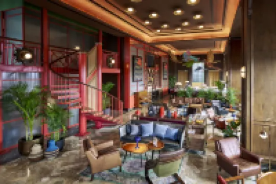 25hours Hotel Jakarta The Oddbird