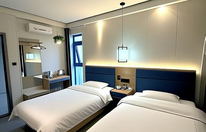 Buttonwood Fashion Hotel