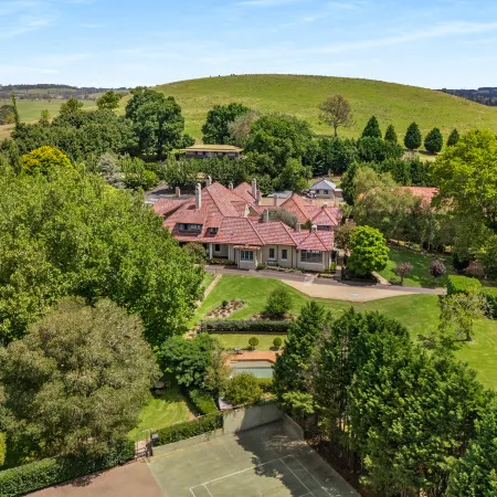 Peppers Manor House