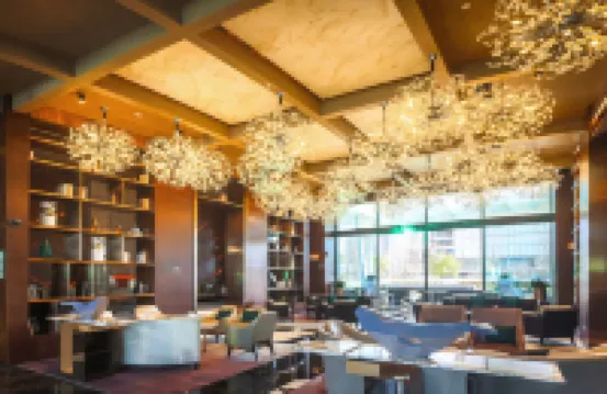 L+Snow Supreme Hotel