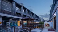 Floral Hotel·Penglai Waterfront Flower Resort Hotel(Penglai Beach Branch) Các khách sạn gần Bằng Lai