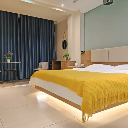 Bona Hotel (Fuyang City Government No. 15 Middle School)
