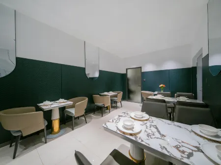 LU JIAN HOTEL Отели рядом со станцией Chengyang Railway Station