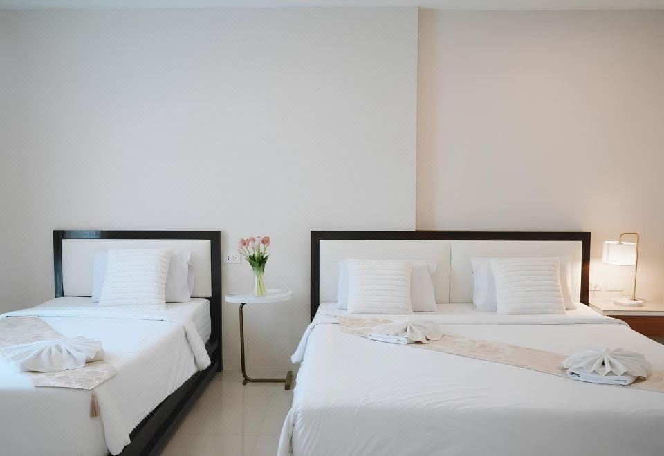 2. 라차콘 빌라..