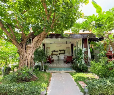 Moringa Tree Maison Hotels in Prasat Bakong