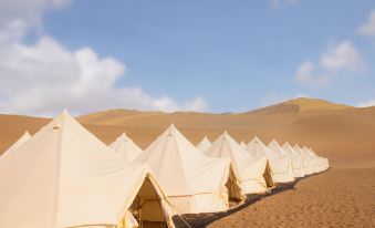 Dunhuang Starry Sky Secret Realm Sand View Hotel (Behind Mingsha Mountain)