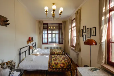 Alesha's Guesthouse