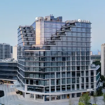 โรงแรมแกรนด์ นิว เซนทูรี วังหู จินหัว โรงแรมใกล้ทะเลสาบฮอน คีม