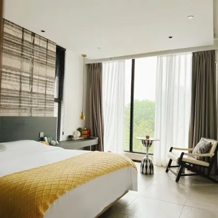 Yueyang Qixi Villa