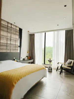 Yueyang Qixi Villa